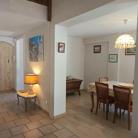 Douce Provence Pool & Relaxation Villa